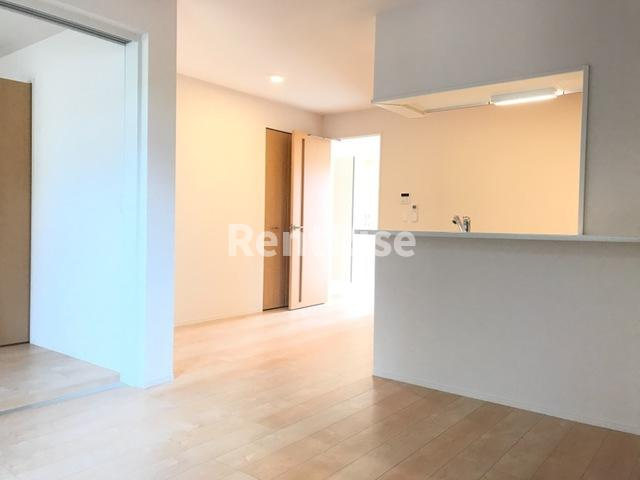 ビックブルーの居間・リビング|リビング