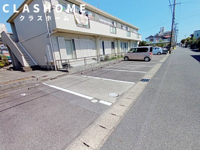 シャトレB　　　刈谷市の賃貸ならクラスホーム刈谷店の駐車場