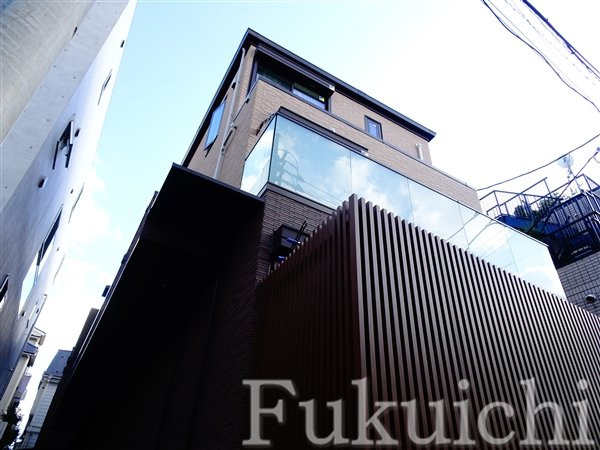 パークサイド柿の木坂の外観