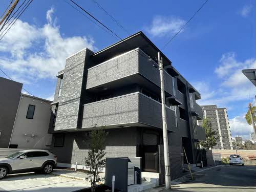 熊本市中央区新屋敷１丁目のアパート