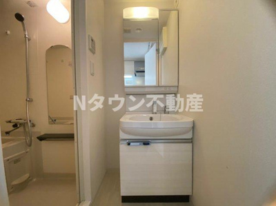 【独立洗面台】 | メインステージ名古屋ノースマーク | 朝の身支度には欠かせない独立洗面化粧台