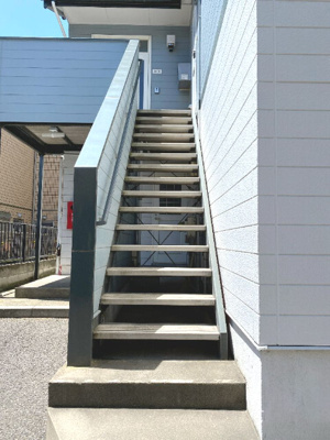 【その他共用部分】 | グレイシンフォニー　12881 | 階段を上がって２階のお部屋☆