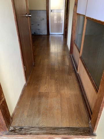 松沢町借家の内装