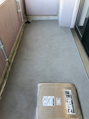 仲介手数料0！！ラドーニ清水のバルコニー