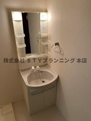 仲介手数料0円！！Residence栴檀の洗面所