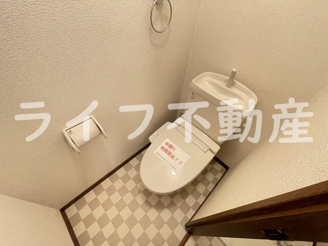 アンプルールフェール寿のトイレ|ゆったりとした空間のトイレです