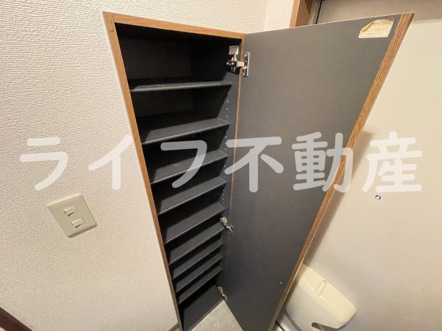 アンプルールフェール寿の玄関|玄関です