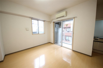 【内装】 | ビクトワーレ