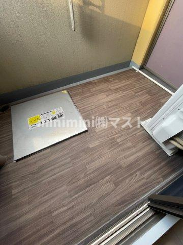 ブリリアント大阪西のバルコニー
