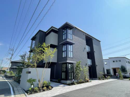 熊本市南区田井島３丁目のアパートの外観