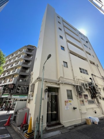 豊島サロンビルの外観