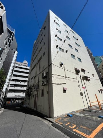 豊島サロンビルの外観