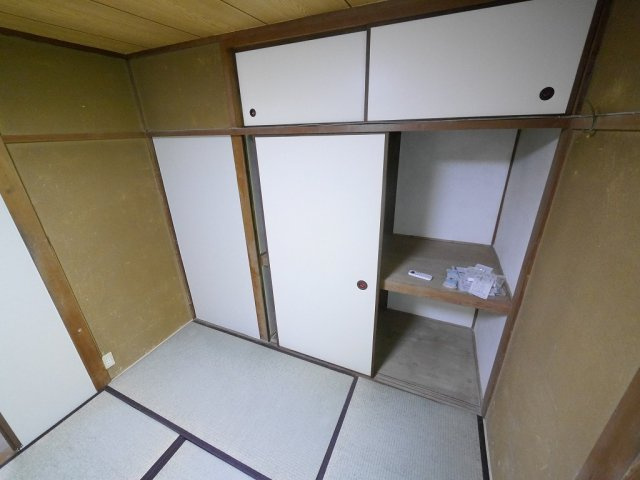 神戸市垂水区名谷町・貸家の収納