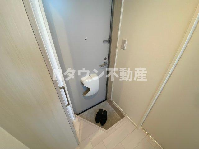 【玄関】 | クオーレ名古屋 | 収納もある玄関です
