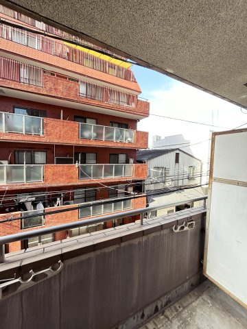 サーティシックス桜川の展望