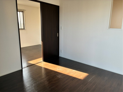 【内装】 | ルミエール | 中はこのようになっています