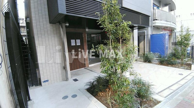【エントランス】クレヴィスタ蒲田