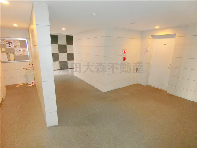 AZESTアゼスト蒲田南のエントランス