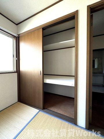 レジデンス山本IIの和室|日本らしい落ち着いた雰囲気の和室です