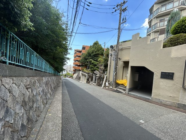 会下山サンシャインの周辺