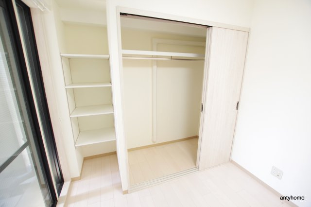 ヒルズ扇町　仲介手数料無料の収納