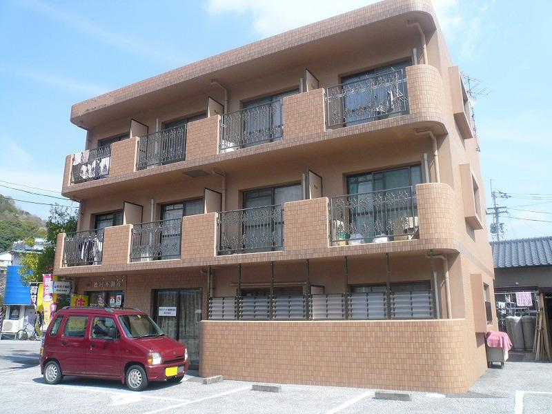 サンロードの外観