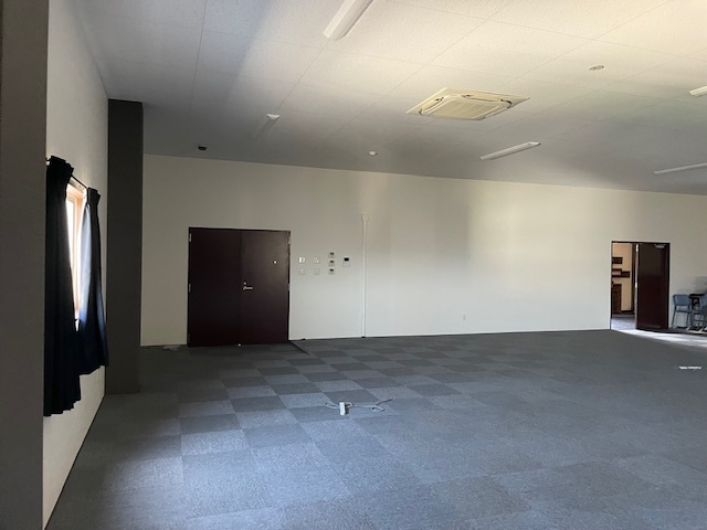 富士市大渕貸店舗のロビー