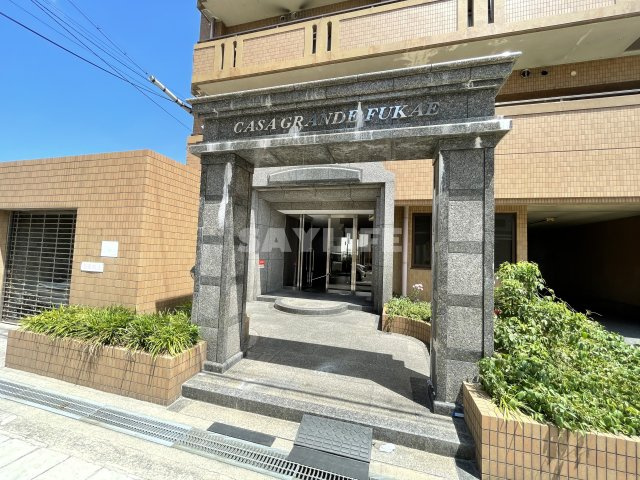 カサグランデ深江のエントランス