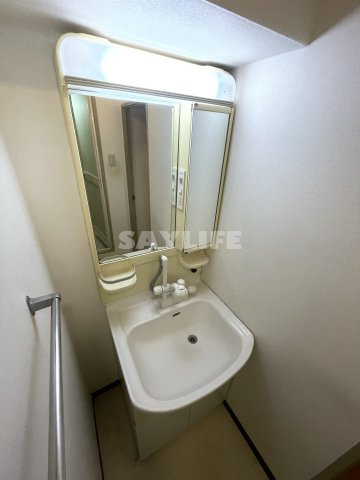 カサグランデ深江の独立洗面台