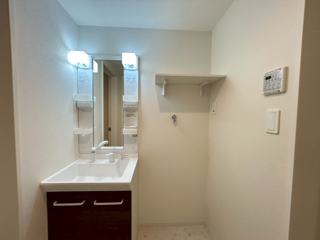 Cherim試験場前Ⅰの洗面所|広い洗面スペース