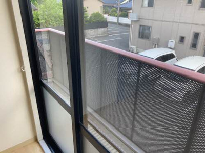 【バルコニー】 | Uハイツアベニール | お洗濯にも便利なバルコニー付き