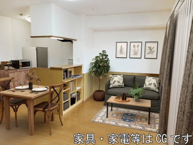 ヒルサイドコート 参番館の居間・リビング