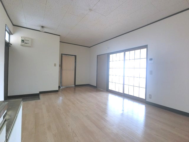 【居間・リビング】