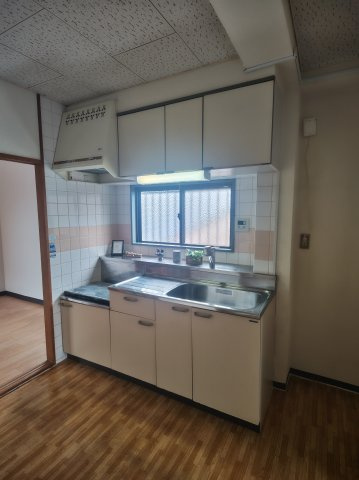 【キッチン】 | 石戸マンション | コンパクトなキッチンで掃除もラクラク