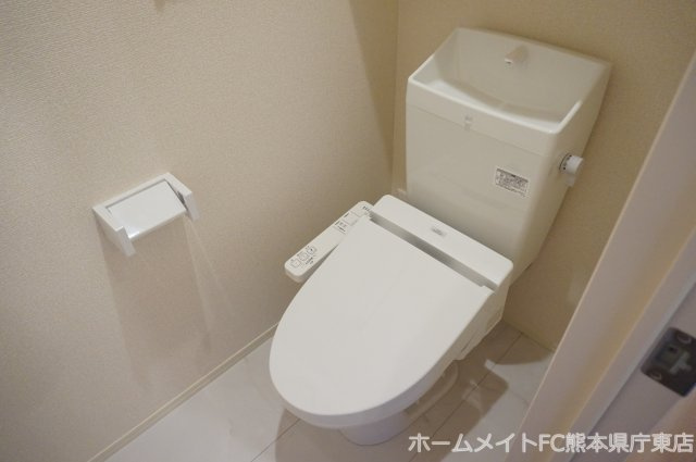 熊本市東区沼山津２丁目のアパートのトイレ