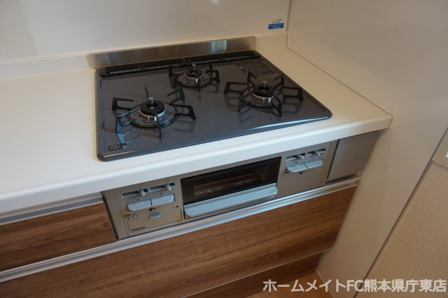 熊本市東区沼山津２丁目のアパートのキッチン