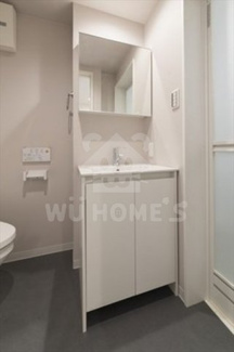 【独立洗面台】 | ラミヤカーサ衣摺 | 朝の身支度には欠かせない独立洗面化粧台