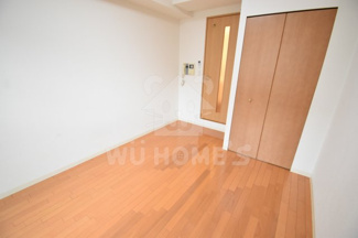 【その他】 | エスリード福島駅前 | 個人の部屋や寝室として使える洋室です