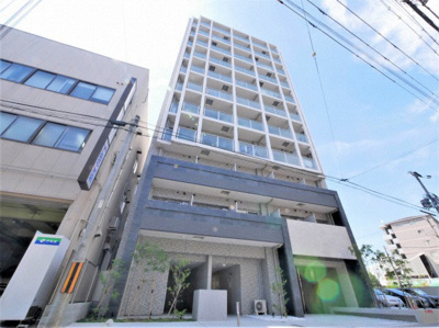 【外観】 | エスリード大阪ドームCERCA | 外観は落ち着いています