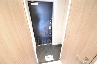 【玄関】 | プレサンス野田阪神駅前ザ・プレミアム | シンプルで使いやすい玄関です