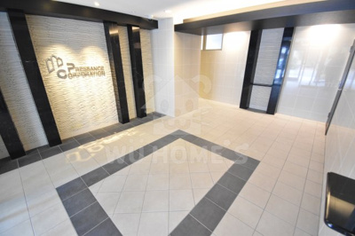 【エントランス】 | プレサンス野田阪神駅前ザ・プレミアム | ゆとりのあるエントランスです