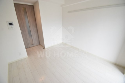 【その他】 | プレサンス野田阪神駅前ザ・プレミアム | 明るい洋室です