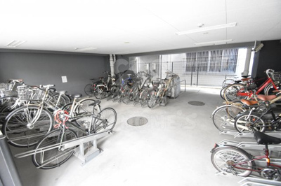 【その他】 | プレサンス野田阪神駅前ザ・プレミアム | 駐輪場