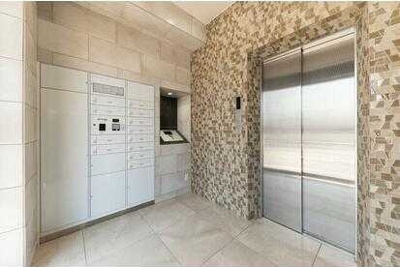 【ロビー】 | サンリット六町Ⅱ