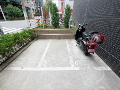 【駐車場】 | SEST北浜 | 駐車スペースもあります