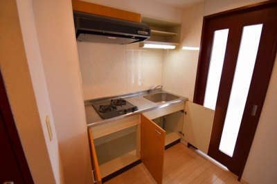 【その他】 | インベスト北梅田 | コンパクトなキッチンで掃除もラクラク