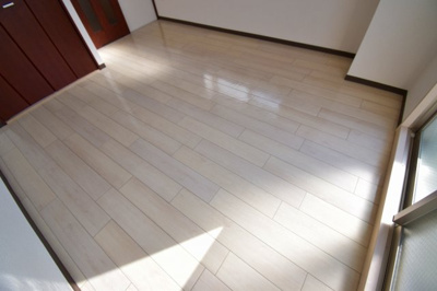 【その他】 | インベスト北梅田 | ゆったりとした居間です