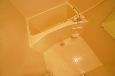 【浴室】 | インベスト北梅田 | 日々の疲れを癒すお風呂付です