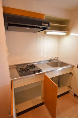 【キッチン】 | インベスト北梅田 | お料理しやすいキッチンです