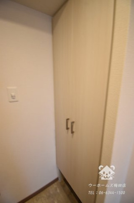 【玄関】 | アクアプレイス江戸堀 | 収納もある玄関です